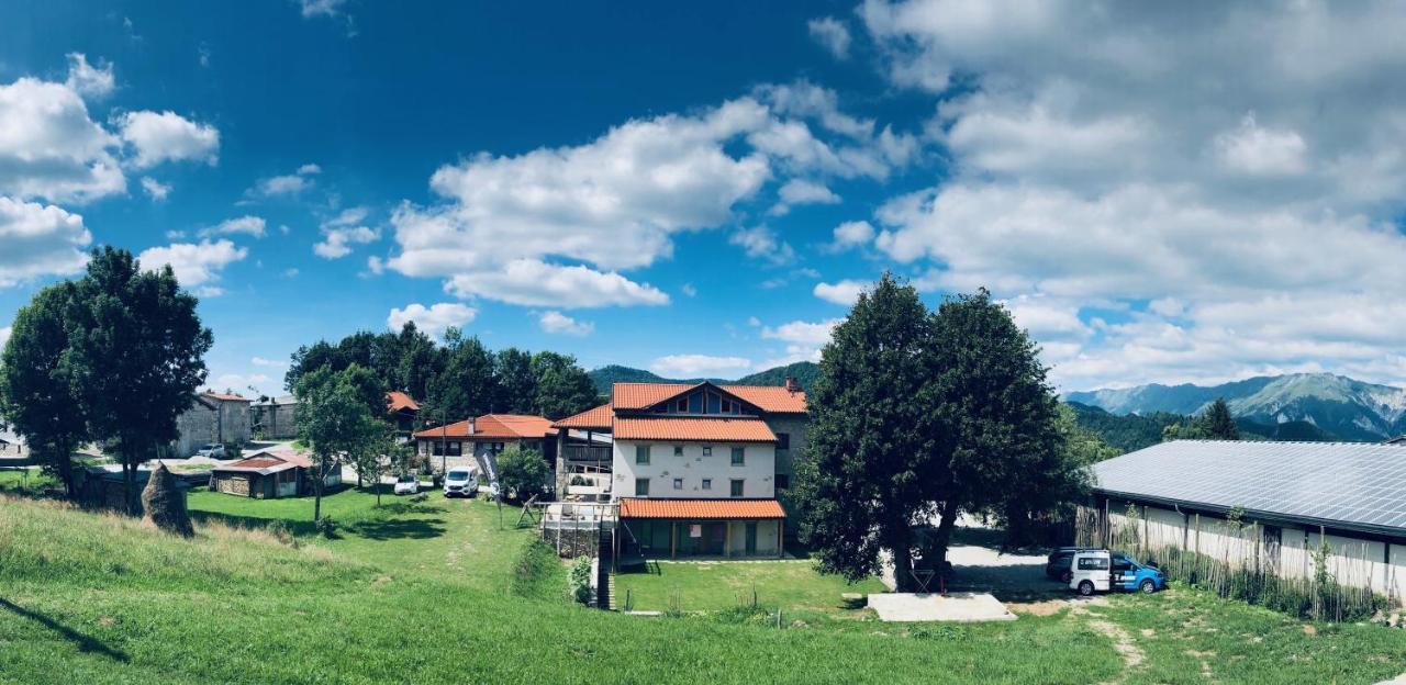 B&B Mad Mountain Robidisce Екстериор снимка